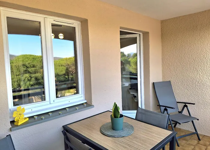 Appartement Le Panorama Des Pins - Terrasse, Golf, Piscine - 4 Pers Saint-Raphaël