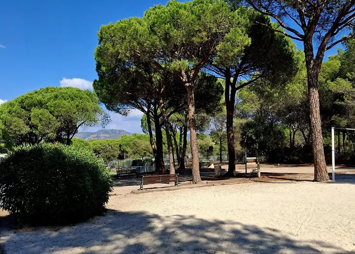 Appartement Le Panorama Des Pins - Terrasse, Golf, Piscine - 4 Pers Saint-Raphaël