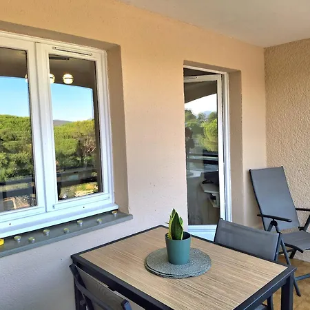 Apartment Le Panorama Des Pins - Terrasse, Golf, Piscine - 4 Pers Saint-Raphael (Var)